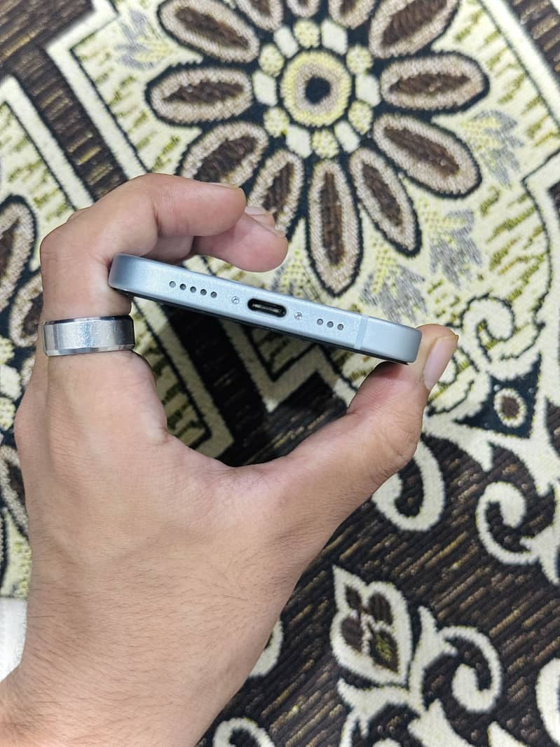 iphone 15 4
