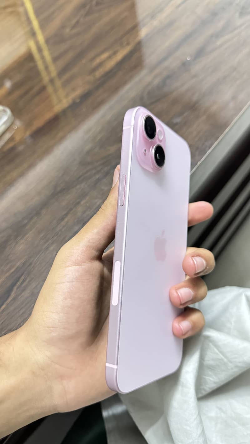 Iphone 15 plus 1