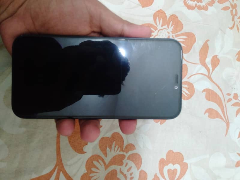 Apple iPhone 12 1