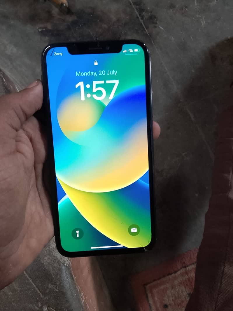 Apple iPhone X 5