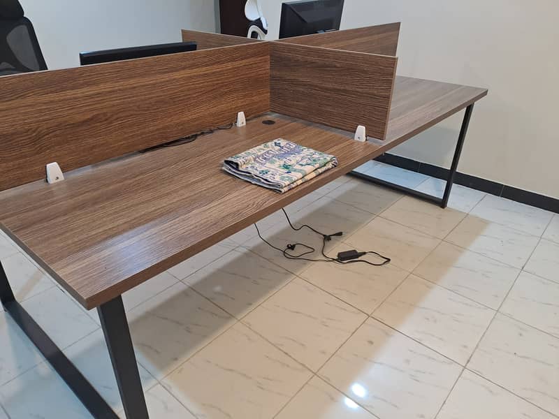 Workstation Table 1