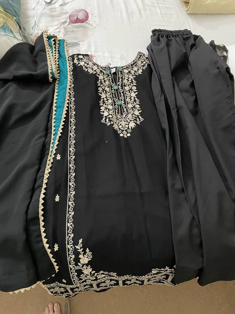 Preloved dresses 4