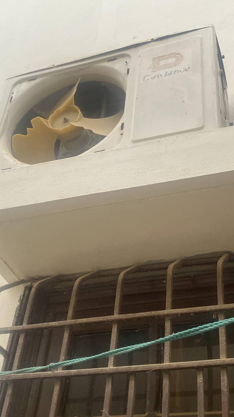 AC  split 0