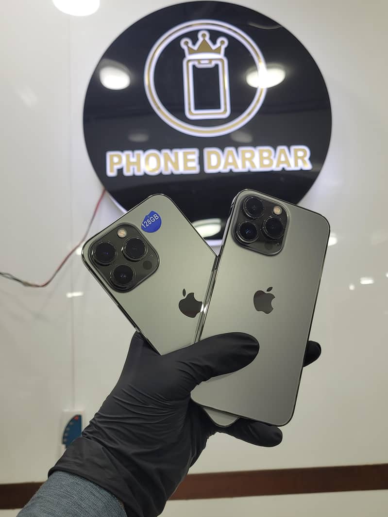 iPhone 13 3