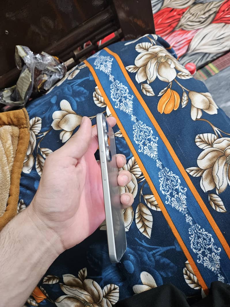 techno spark 40 pro 2