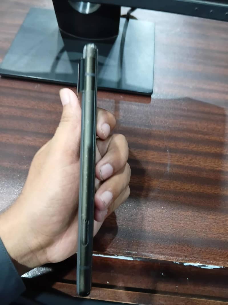 Google Pixel 6 4