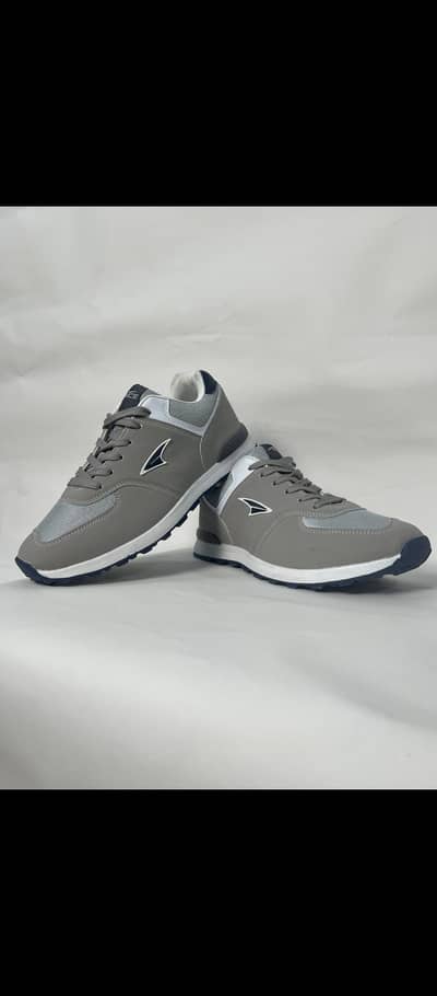 ACE SERVICE BRAND NEW SHOES