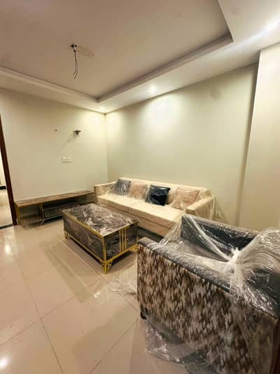 2bed fully luxury furnished appartment available for rent in bahria town phase 4 Civic centre for family