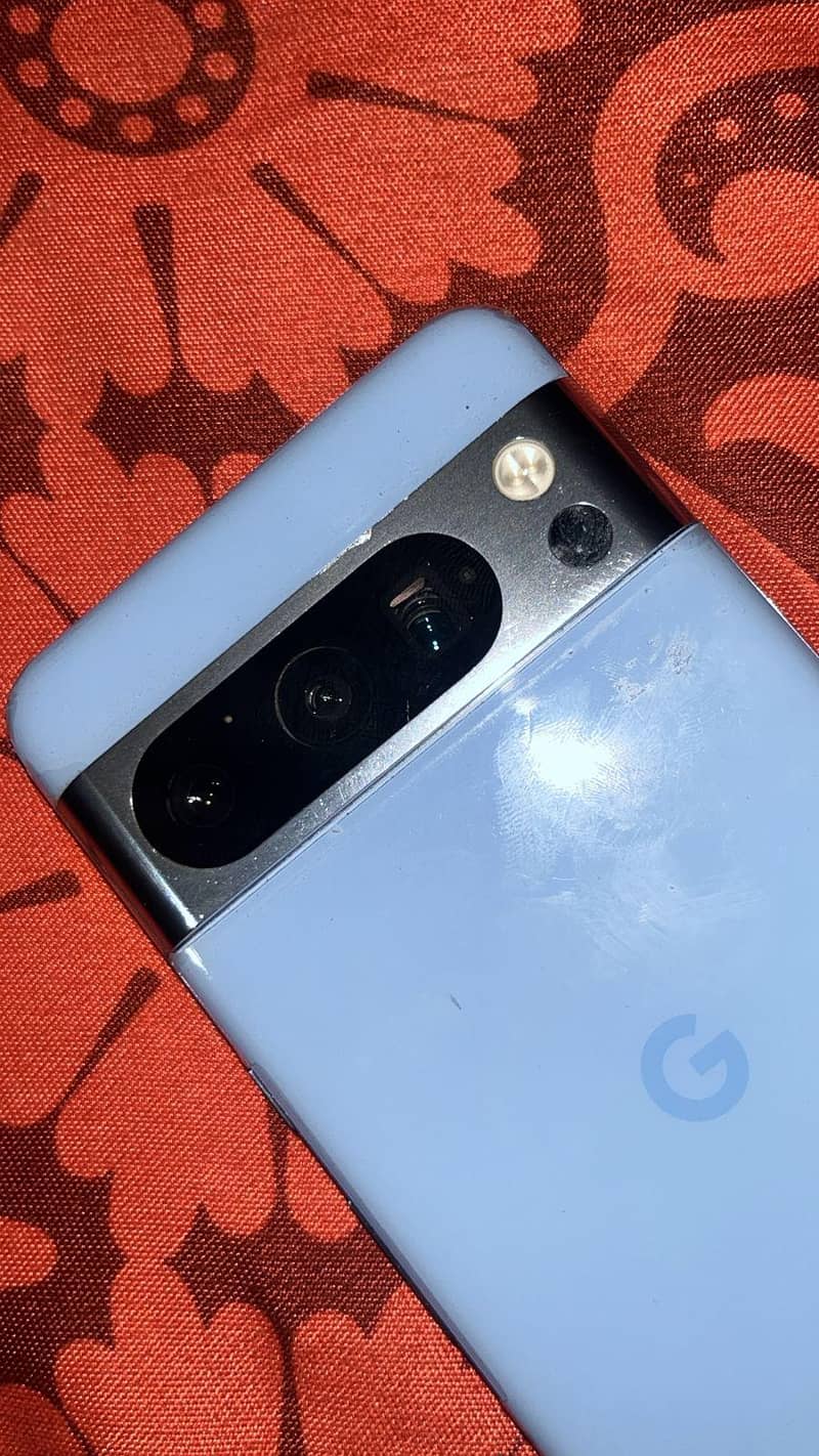 Google Pixel 8 Pro 4