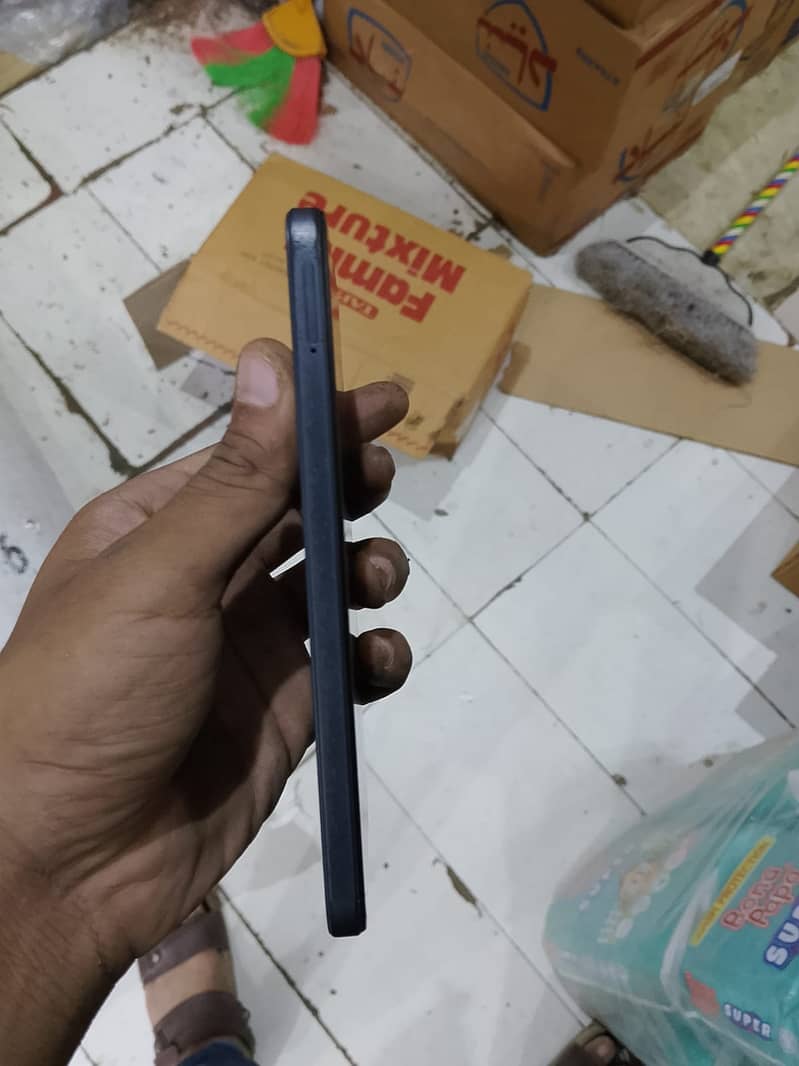 Realme C30 1