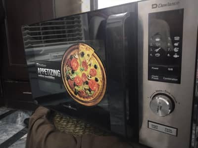 microwave oven