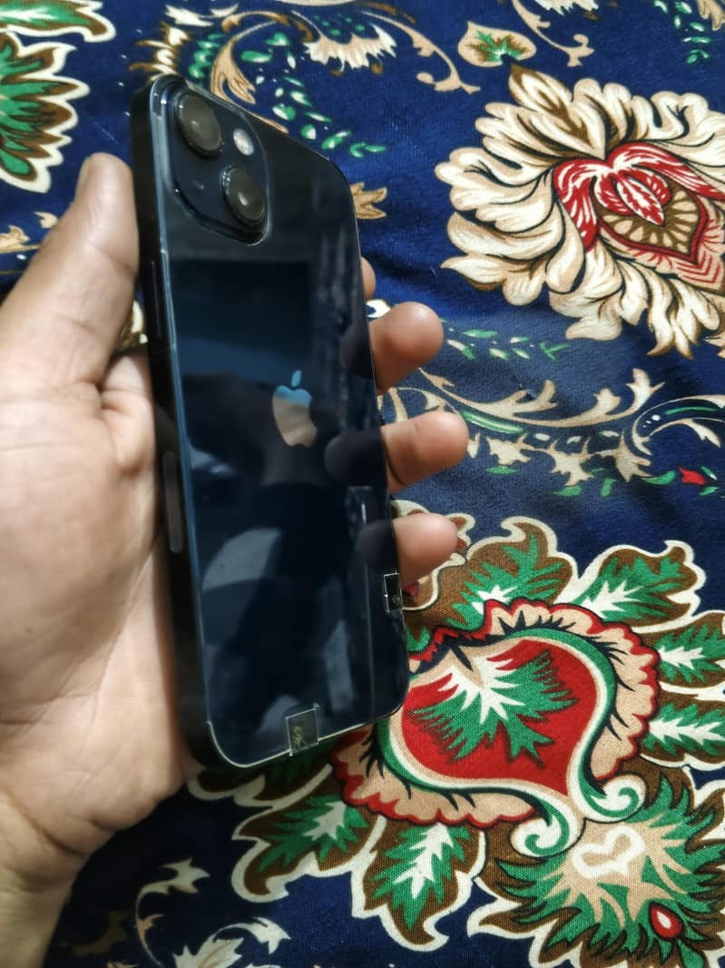 Apple iPhone 13 0