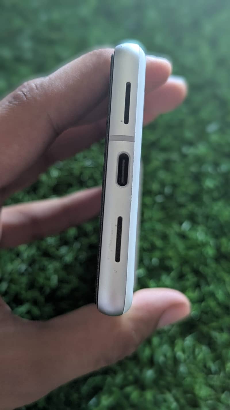 Google Pixel 7 2
