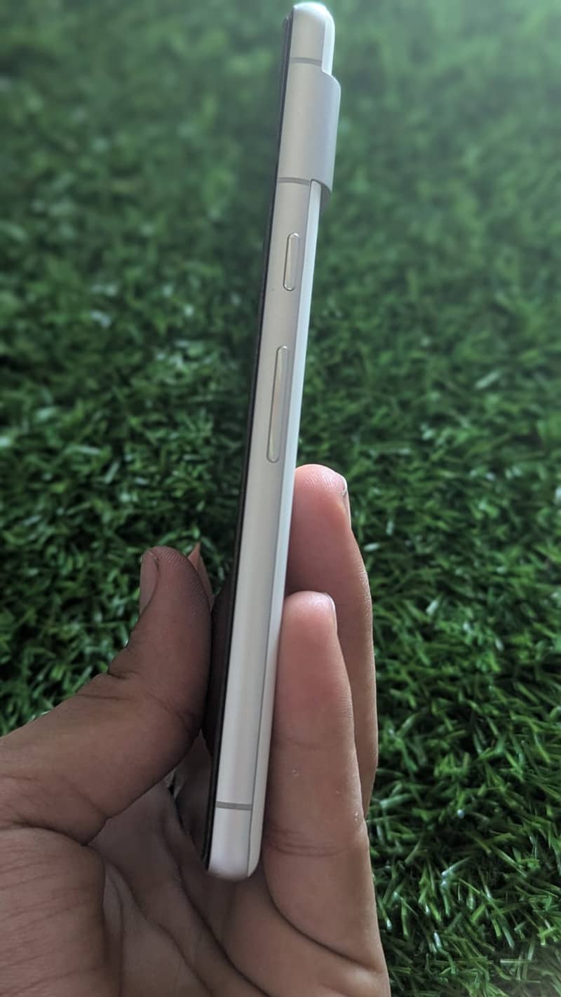 Google Pixel 7 3