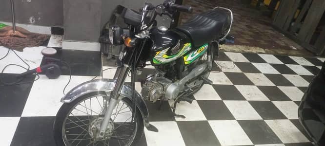 honda cd 70 total geniun. nut to nut geniuon.