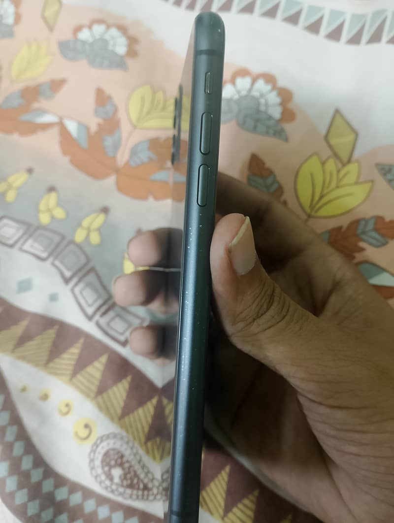 iphone 11 3