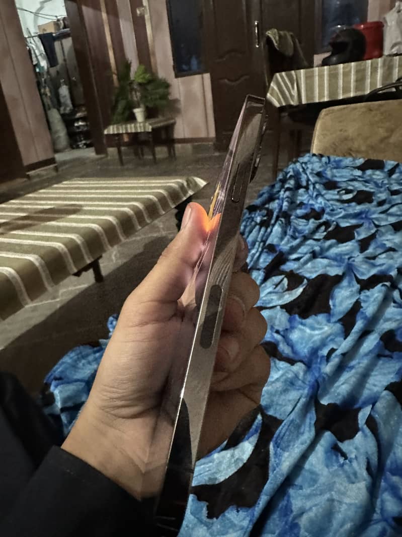 Iphone 13 pro max 2
