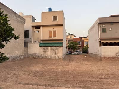 End Your Search For Prime Location Residential Plot Here And Sale Now