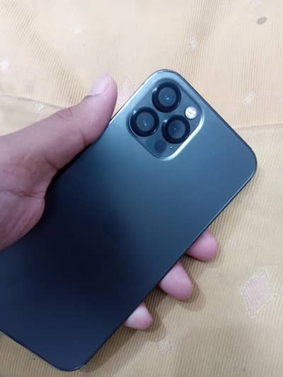 Apple iPhone 12 Pro