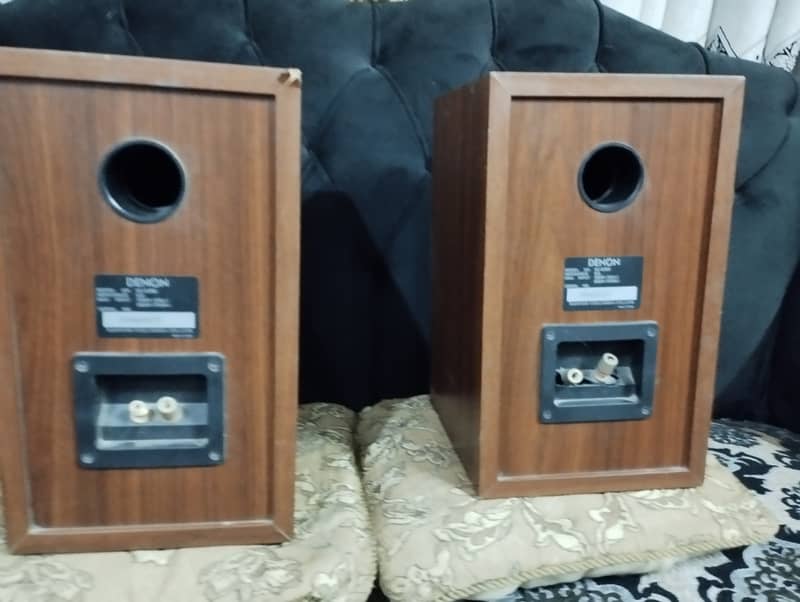 DENON SC-E202 (Studio Monitors Passive) 1