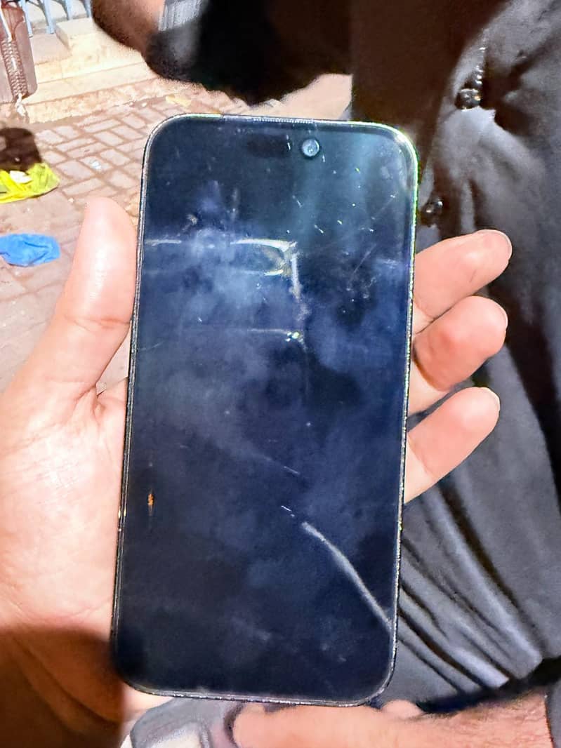 Apple iPhone 14 Pro 0