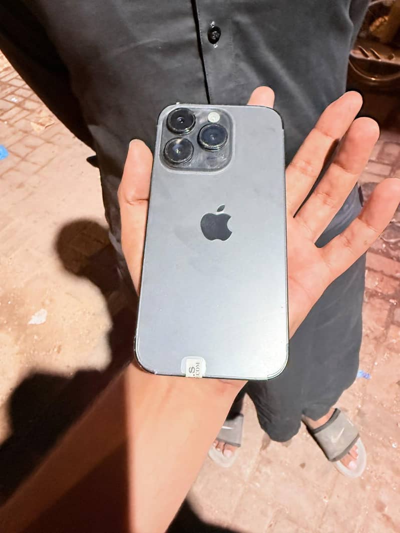 Apple iPhone 14 Pro 14