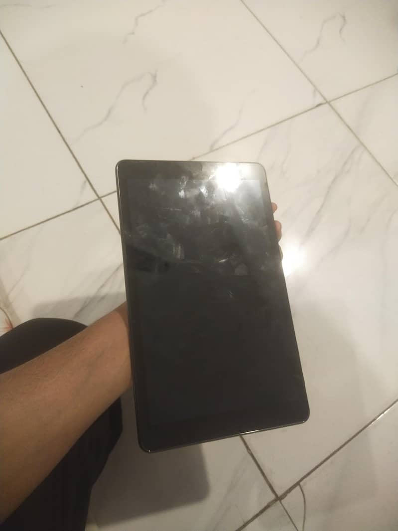 qua tab 2