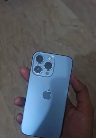 Apple iPhone 13 Pro