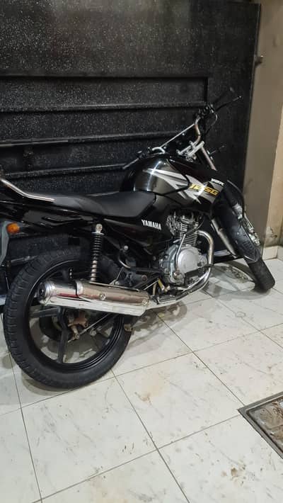 YAMAHA YBR G GENUINE