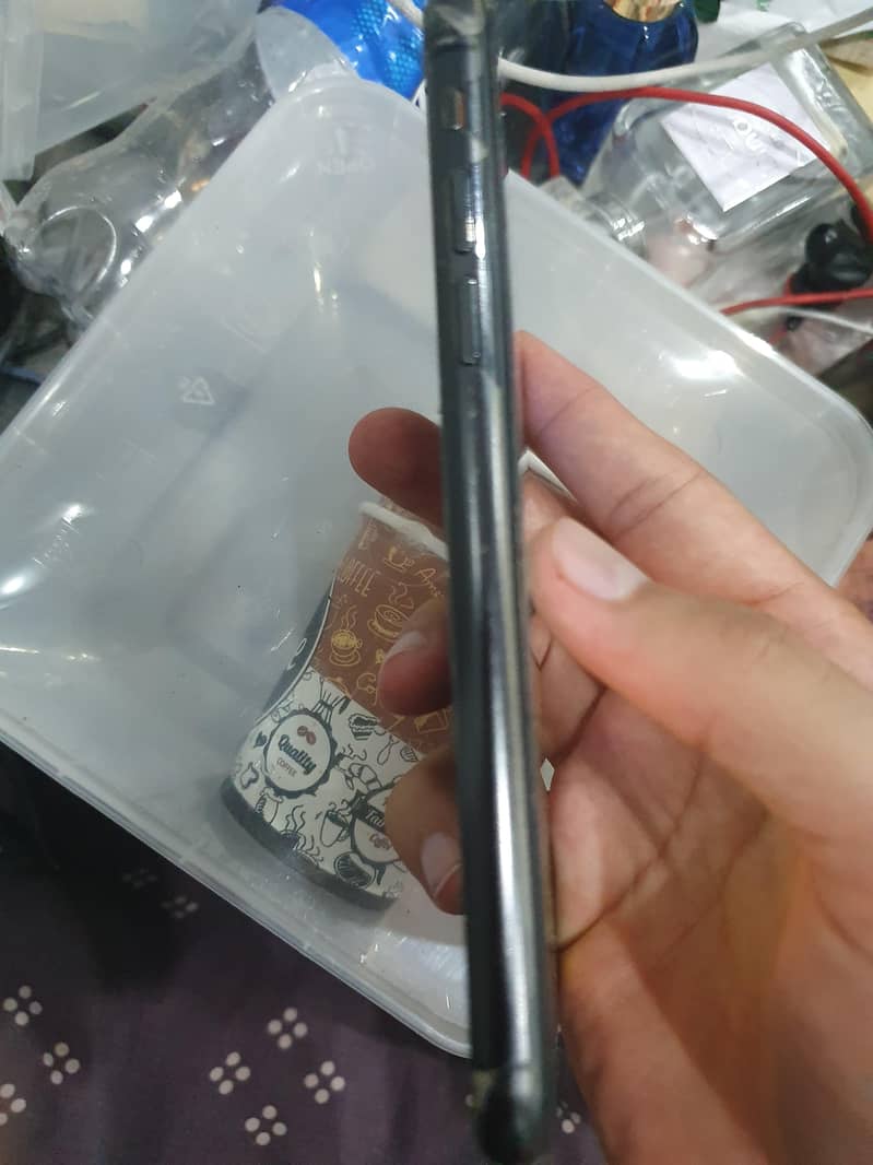 Apple iPhone X 2