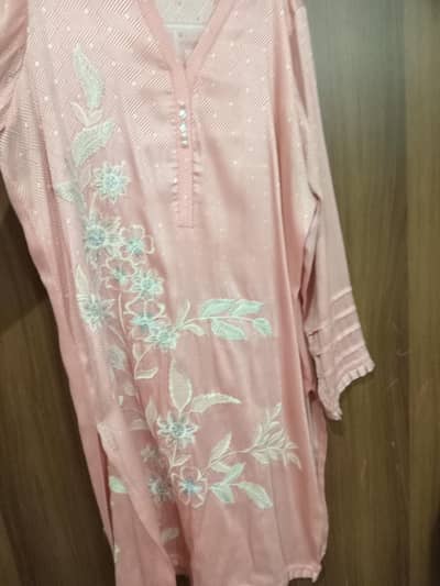 zeen kurta available
