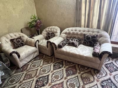 5 seater & 4 seater sofa set available for sale