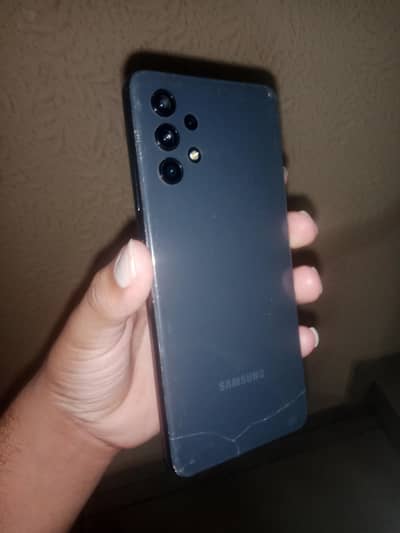 Samsung Mobile A32 for sale box ka sath