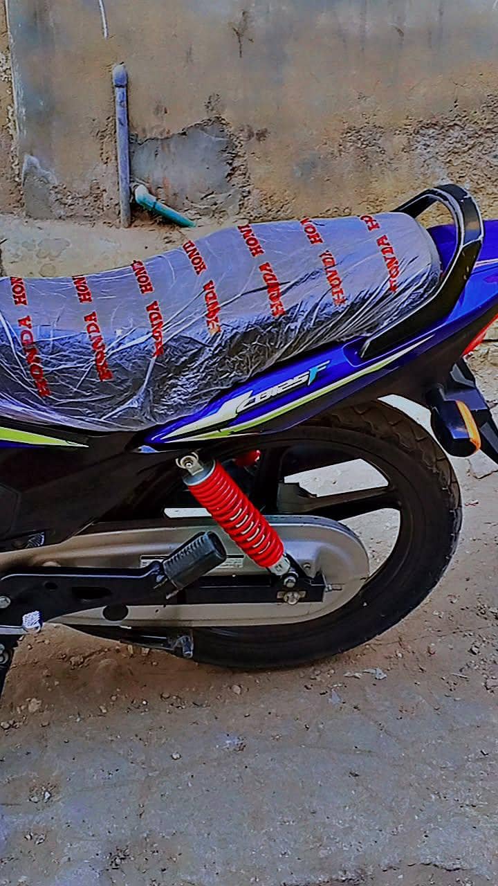 CB125 2