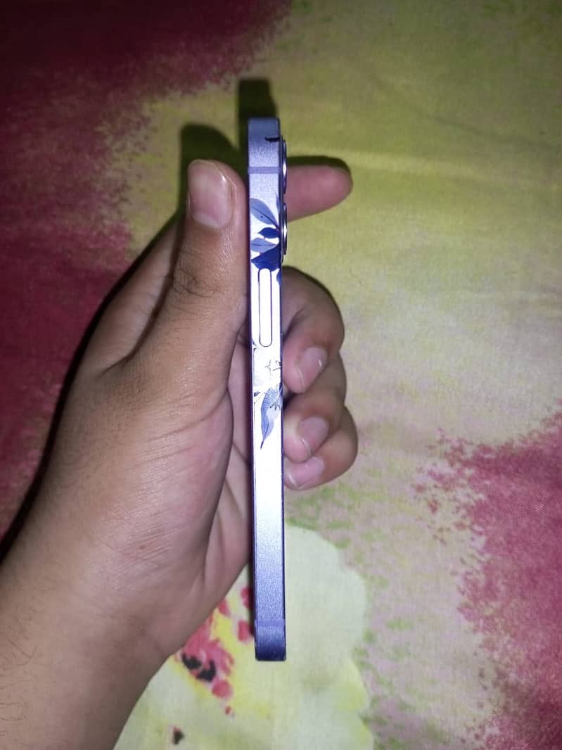 Apple iphone 12 mini 2