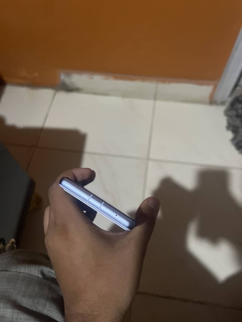 Google Pixel 7a 4