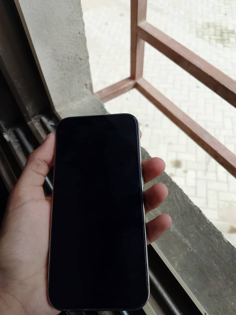 Apple iPhone 15 Pro 7