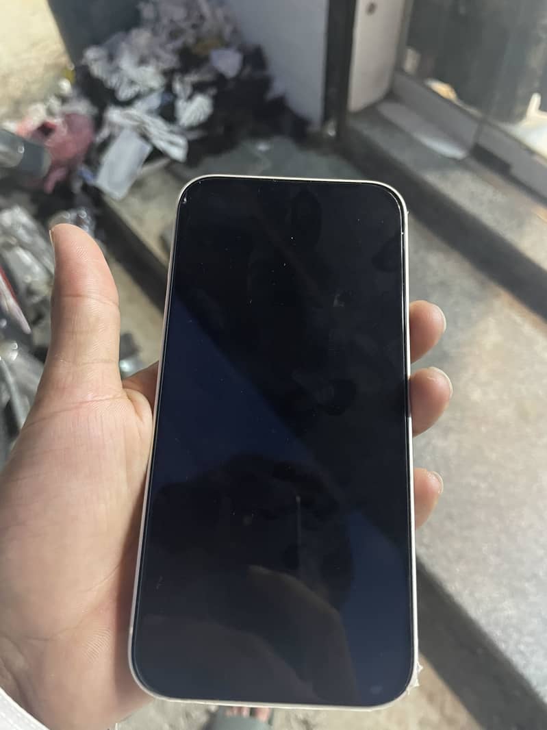 Apple iPhone 13 mdm 0