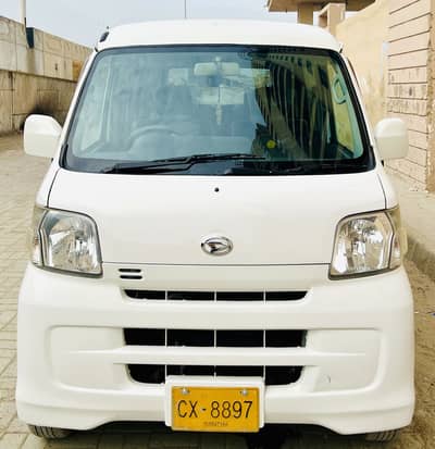 Daihatsu Hijet 2014/18 almost original HALF CRUISE 2 POWER SOFA SEATS