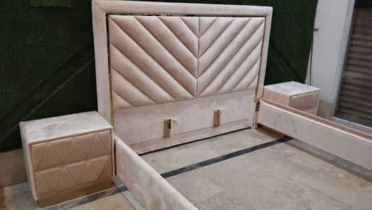 Queen Size Bed – Fully Poshish with 2 Side Tables | Blush Peach Velvet