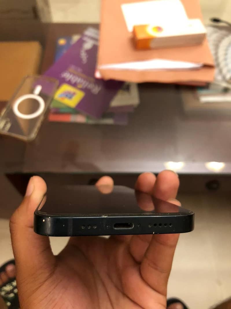 Apple iPhone 14 0