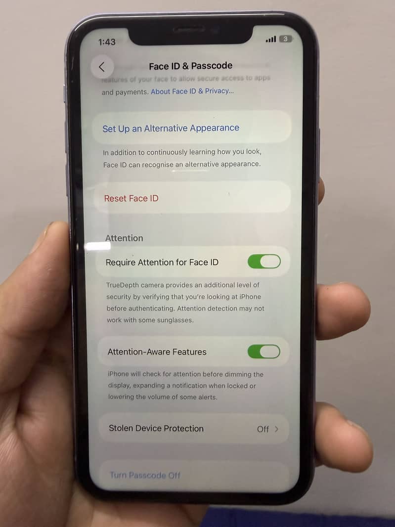 Apple iPhone 11 4