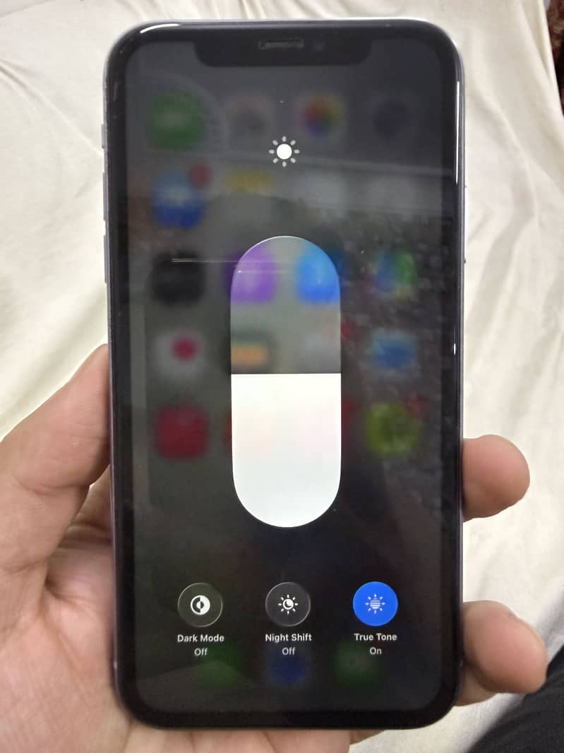 Apple iPhone 11 6