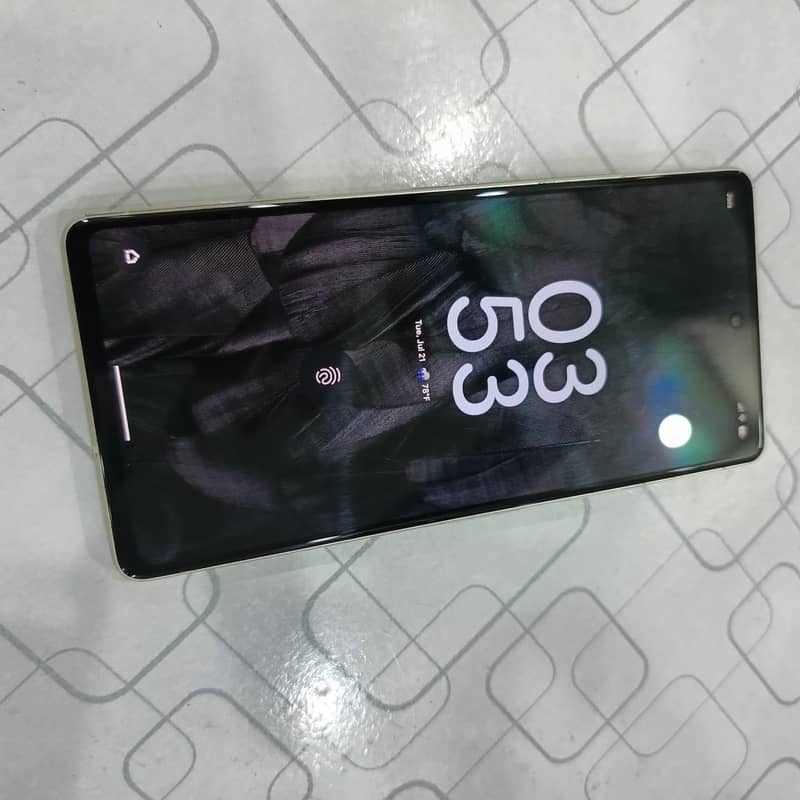 Google Pixel 7 3
