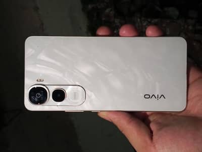 vivo Y400