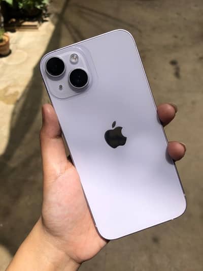 Apple iPhone 14