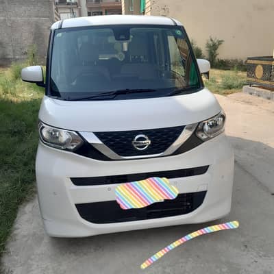 Nissan Roox 2021