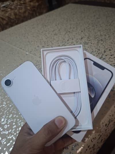 I phone 16e white 128GB jv