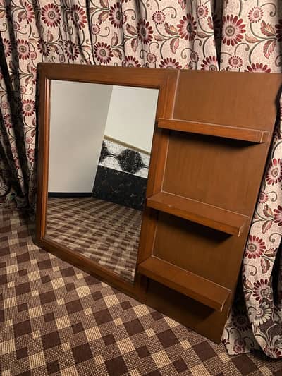 Dressing + Mirror Set