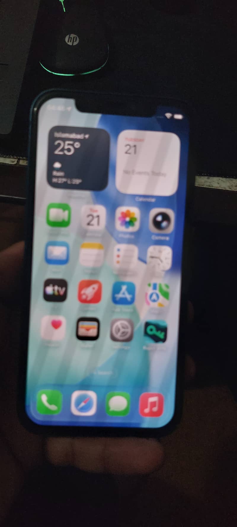 Apple iPhone 12 4